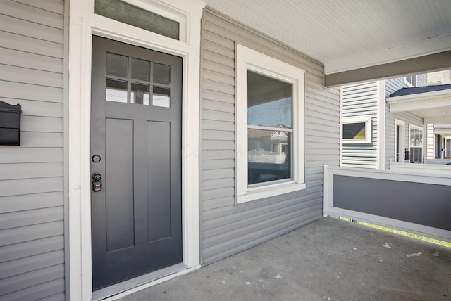 743 Reinhard Ave, Columbus, OH 43206 - entrance to property with covered porch