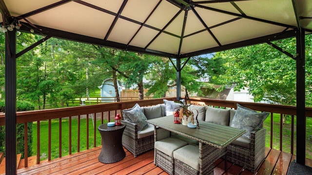 637 Livingston Ct, Heath, OH 43056 - wooden terrace featuring a fenced backyard and an outdoor hangout area