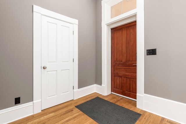 390 E Town St Unit 1/2, Columbus, OH 43215 - photo 4