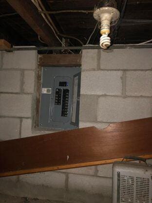 1604 Minnesota Ave, Columbus, OH 43211 - utilities featuring electric panel
