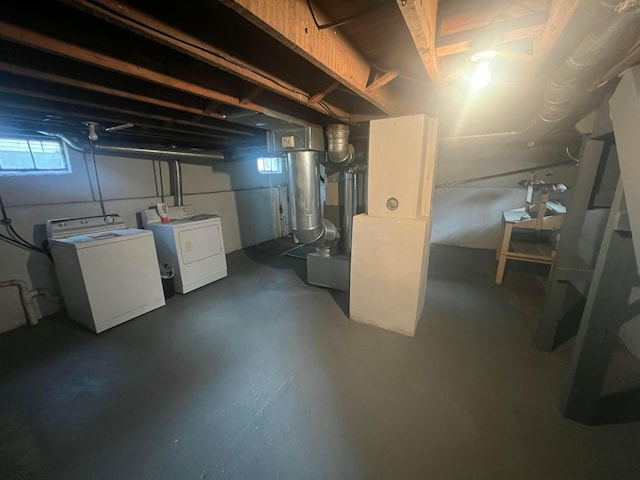 85 Landers Ave, Columbus, OH 43207 - below grade area featuring separate washer and dryer