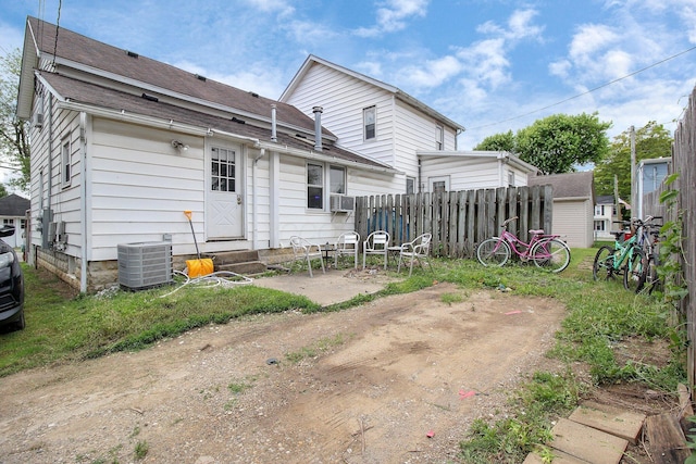 16 Plum St, Ashville, OH 43103 - photo 2