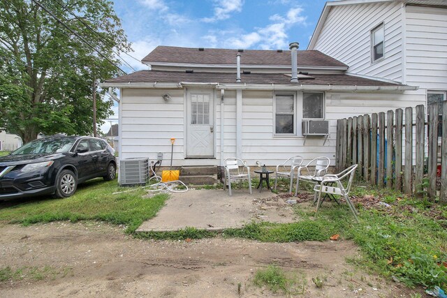 16 Plum St, Ashville, OH 43103 - photo 3