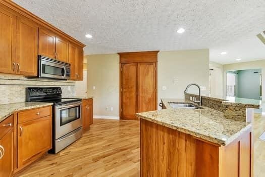 4802 Augusta Woods Ct, Westerville, OH 43082 - photo 14