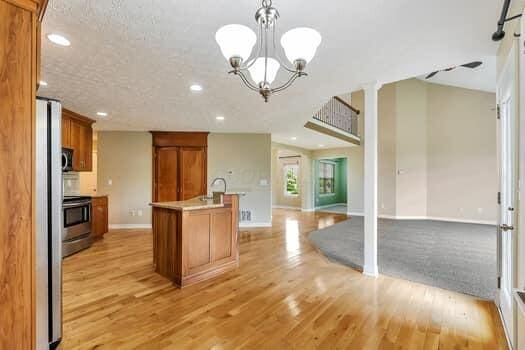 4802 Augusta Woods Ct, Westerville, OH 43082 - photo 11