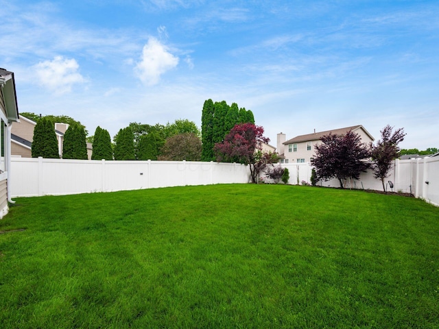 3538 Rosburg Dr, Columbus, OH 43228 - view of fenced backyard