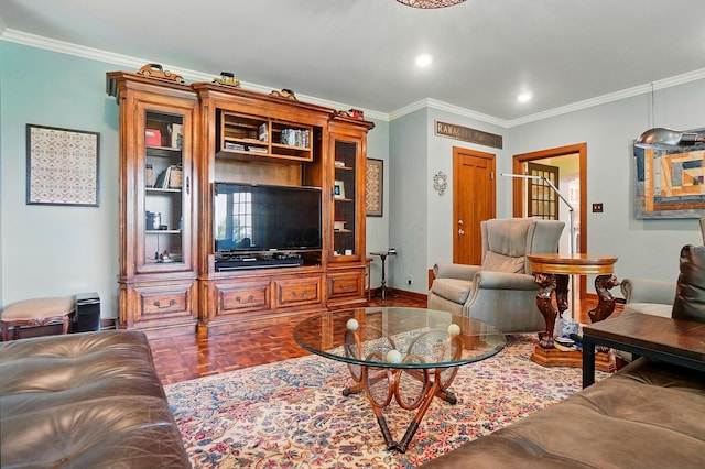 2475 Signal Hill Rd, Springfield, OH 45504 - living area with ornamental molding