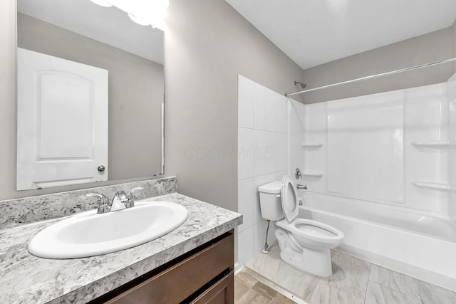 166 Rosewood Loop SE, Commercial Point, OH 43116 - bathroom with vanity and shower / tub combination