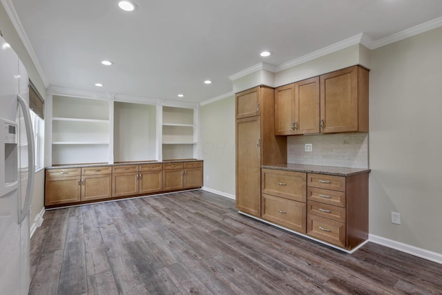 2809 Bella Via Ave, Columbus, OH 43231 - kitchen with brown cabinetry, dark wood-style flooring, recessed lighting, backsplash, and ornamental molding
