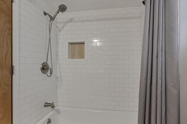 2809 Bella Via Ave, Columbus, OH 43231 - full bath with shower / bathtub combination with curtain