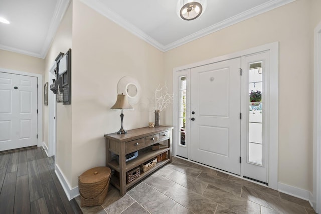 124 Dutch Ridge Way, Johnstown, OH 43031 - entryway with ornamental molding and baseboards