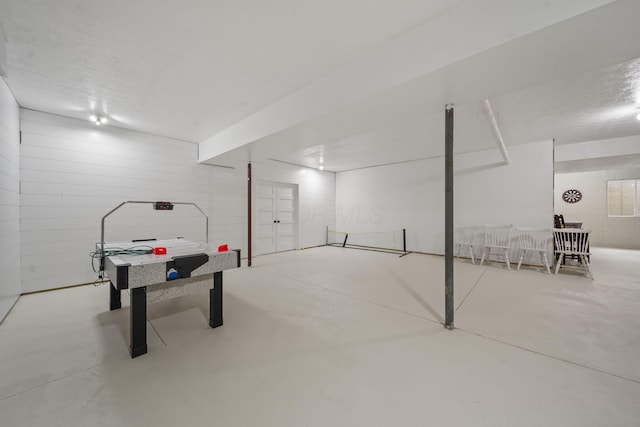 124 Dutch Ridge Way, Johnstown, OH 43031 - rec room featuring concrete floors