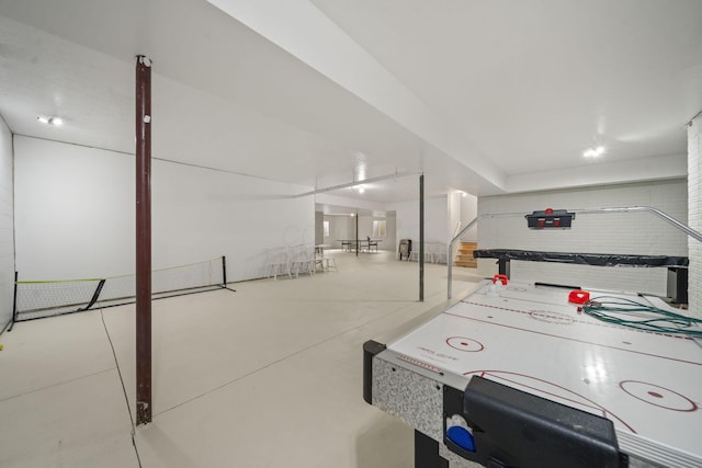 124 Dutch Ridge Way, Johnstown, OH 43031 - recreation room featuring concrete floors