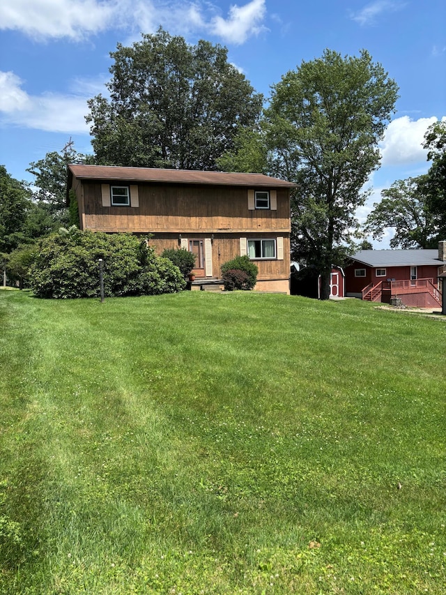 54 Appleview Ct, Howard, OH 43028 - view of front of home with a front yard