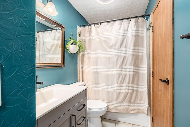 658 Academy Dr, Galloway, OH 43119 - bathroom with a textured ceiling, vanity, tile patterned flooring, and shower / tub combo