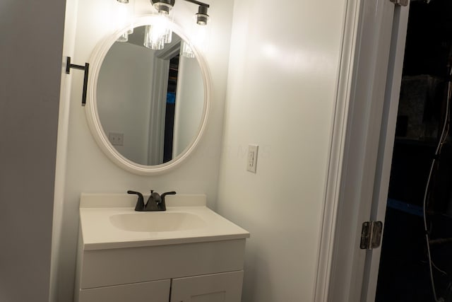 139 S Ashburton Rd, Columbus, OH 43213 - bathroom featuring vanity