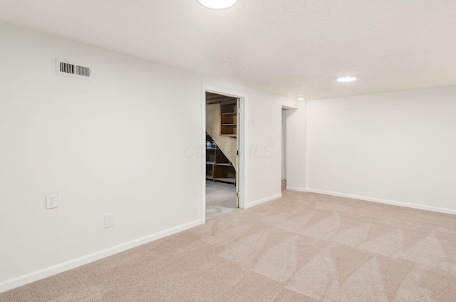 873 Kingland Dr, Columbus, OH 43207 - photo 29