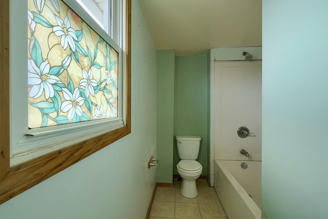 514 S Columbus St, Lancaster, OH 43130 - full bathroom with toilet and tile patterned floors