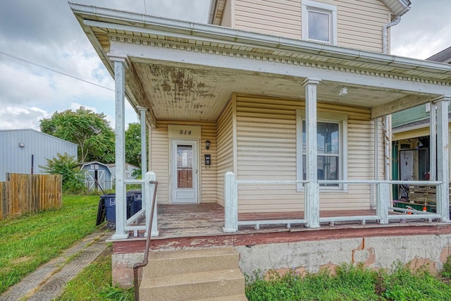 514 S Columbus St, Lancaster, OH 43130 - property entrance with covered porch