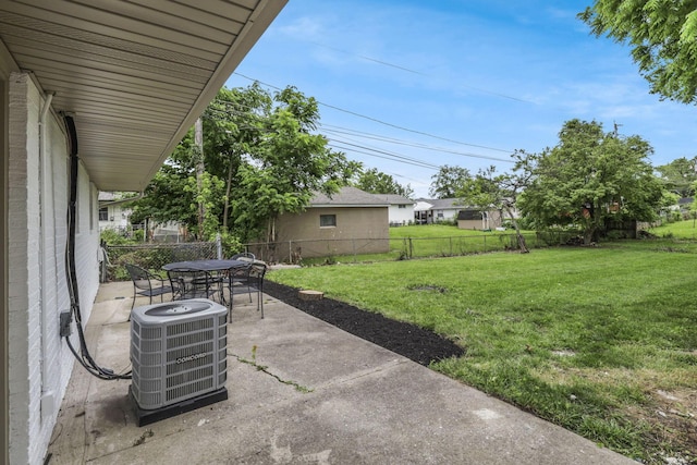 3749 Dort Pl, Columbus, OH 43227 - view of patio featuring outdoor dining space