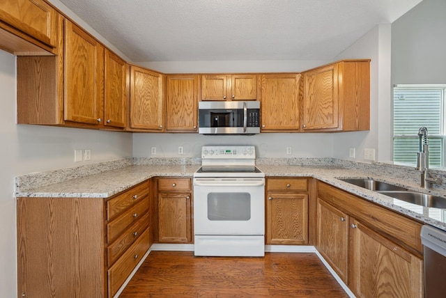 7199 Normanton Dr, New Albany, OH 43054 - photo 9