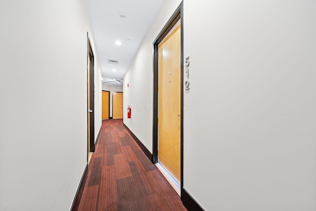 150 E Main St Unit 512, Columbus, OH 43215 - corridor featuring wood finished floors and recessed lighting