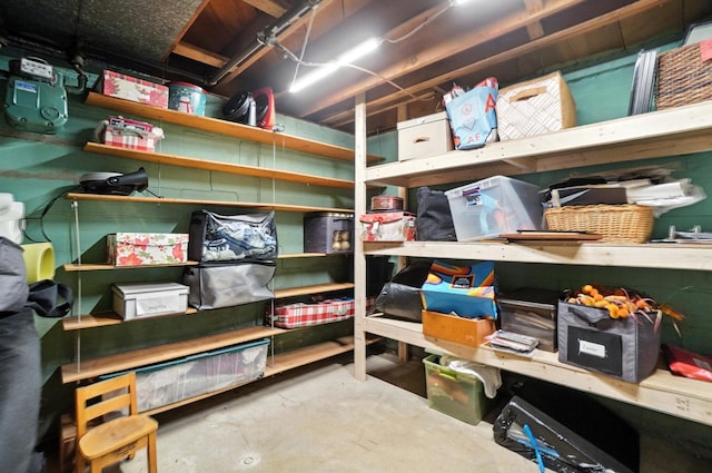 2620 Edgevale Rd, Columbus, OH 43221 - view of storage area