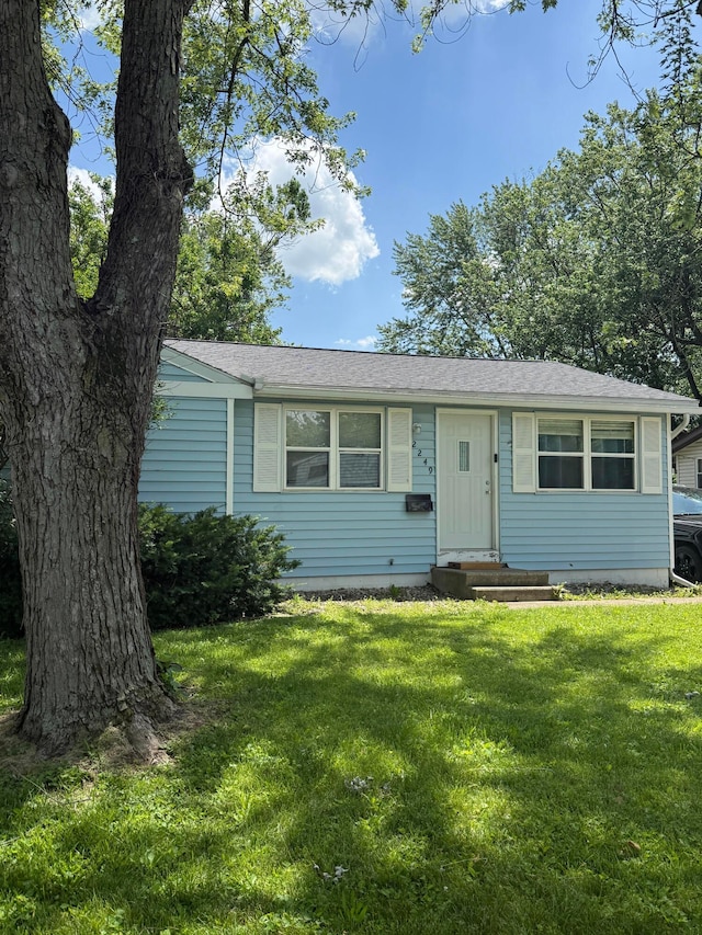 2249 Hampstead Dr, Columbus, OH 43229 - photo 1