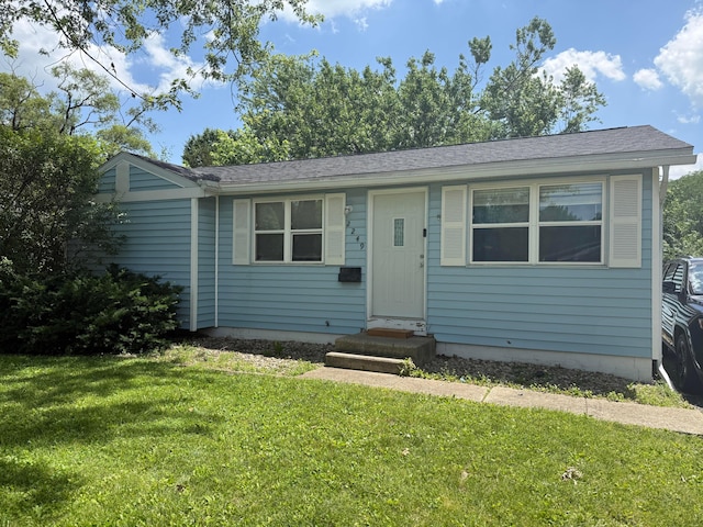 2249 Hampstead Dr, Columbus, OH 43229 - photo 2
