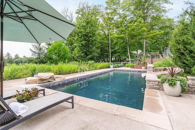 150 Pinehurst Dr, Granville, OH 43023 - outdoor pool with a patio