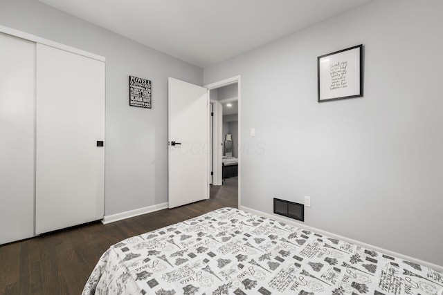 1174 Belden Rd, Columbus, OH 43229 - bedroom featuring wood finished floors and a closet