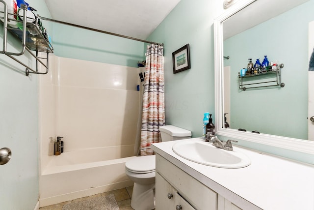 2909 Bryden Rd, Columbus, OH 43209 - full bath featuring vanity, shower / bath combo with shower curtain, and tile patterned floors