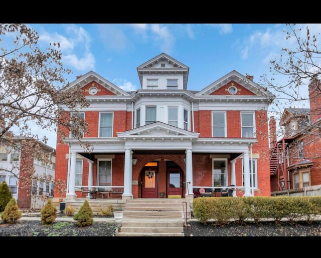 856 Bryden Rd, Columbus, OH 43205 - photo 1