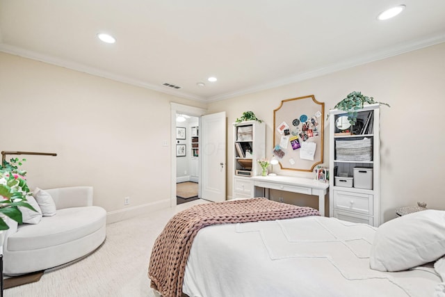 1968 Coventry Rd, Upper Arlington, OH 43212 - bedroom featuring carpet flooring, recessed lighting, and ornamental molding