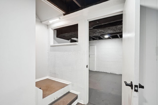 1358 Moler Rd, Columbus, OH 43207 - view of basement