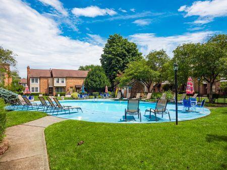 5092 Schuylkill St Unit 31-92, Columbus, OH 43220 - community pool with a yard and a patio