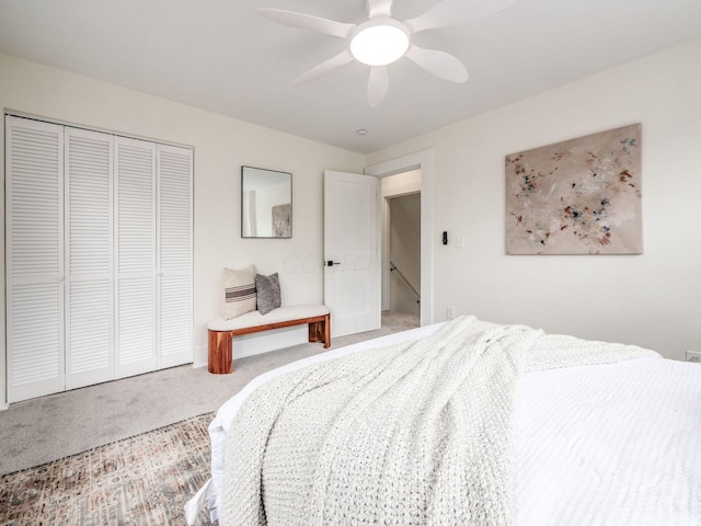 935 S Ohio Ave, Columbus, OH 43206 - bedroom with carpet, a closet, and a ceiling fan