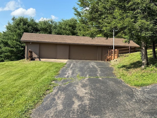 300 Core Rd, Frankfort, OH 45628 - view of front of property featuring a front yard and a garage