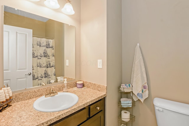 3242 Rossmore Cir, Powell, OH 43065 - bathroom with vanity and toilet