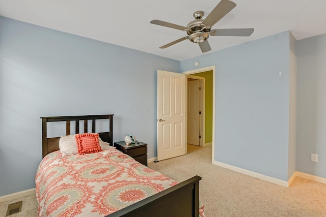 3242 Rossmore Cir, Powell, OH 43065 - carpeted bedroom featuring baseboards and a ceiling fan