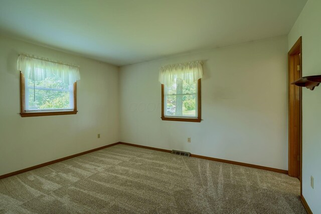 4979 Johnanne Dr, Groveport, OH 43125 - spare room with carpet floors