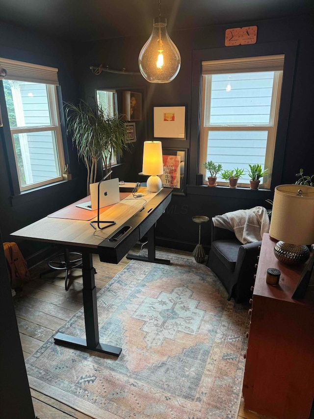 489 W 4th Ave, Columbus, OH 43201 - office area featuring wood-type flooring