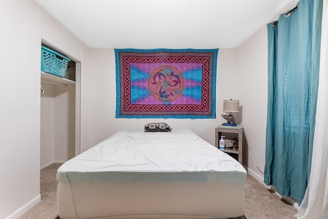 1894 Orlando Rd, Columbus, OH 43232 - bedroom with carpet flooring and baseboards