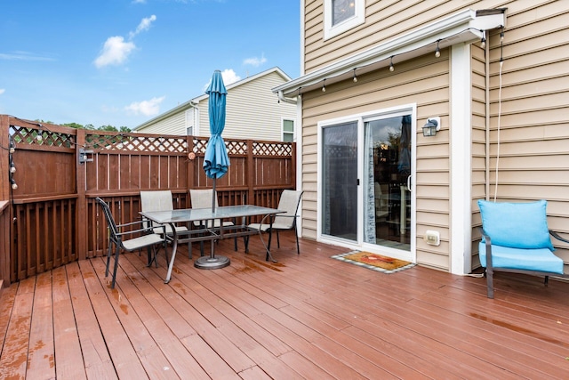 784 Brevard Cir, Pickerington, OH 43147 - wooden terrace with outdoor dining area