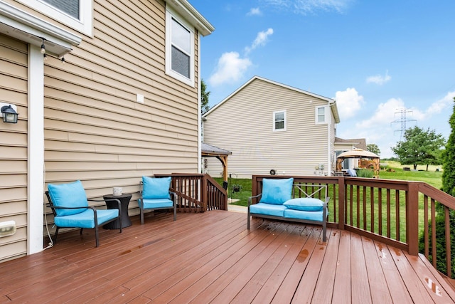 784 Brevard Cir, Pickerington, OH 43147 - deck with a gazebo and a lawn