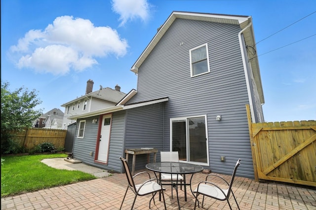 192 E Morrill Ave, Columbus, OH 43207 - rear view of house with a patio