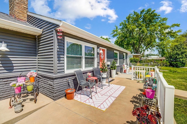 599 S Brinker Ave, Columbus, OH 43204 - view of patio