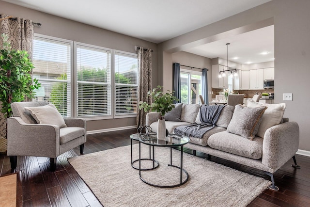 333 Quarter Way, Delaware, OH 43015 - living room featuring plenty of natural light, wood-type flooring, a chandelier, and recessed lighting