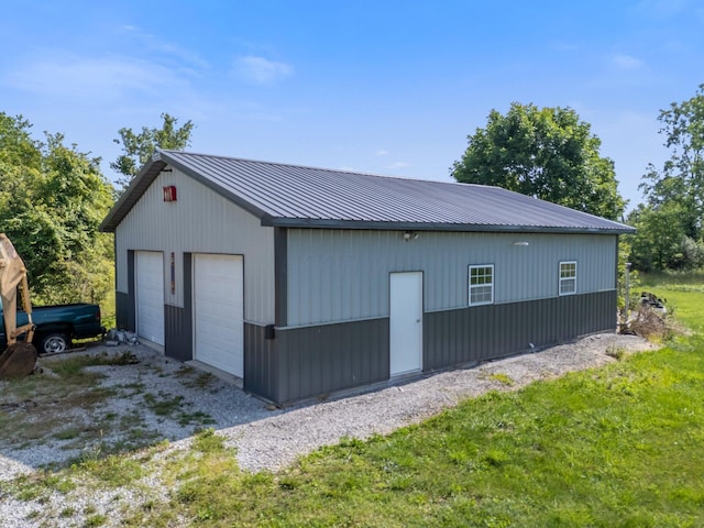 5373 Summit Rd SW, Pataskala, OH 43062 - view of detached garage