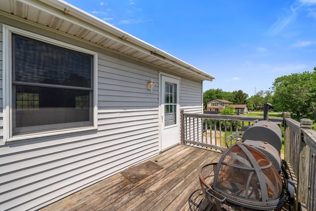 5373 Summit Rd SW, Pataskala, OH 43062 - view of deck